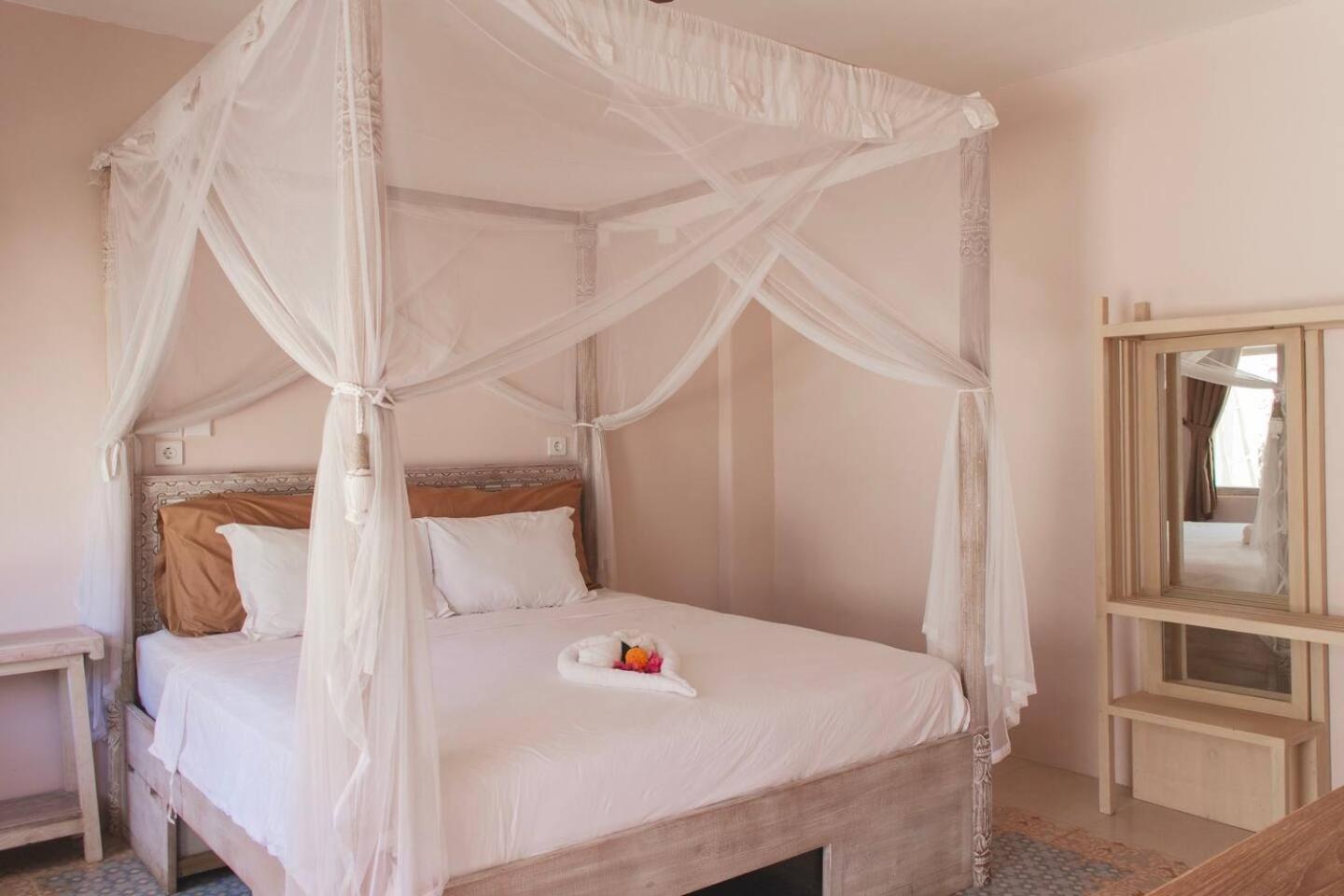Isla Indah Retreat Boutique Hotel Lembongan Zewnętrze zdjęcie